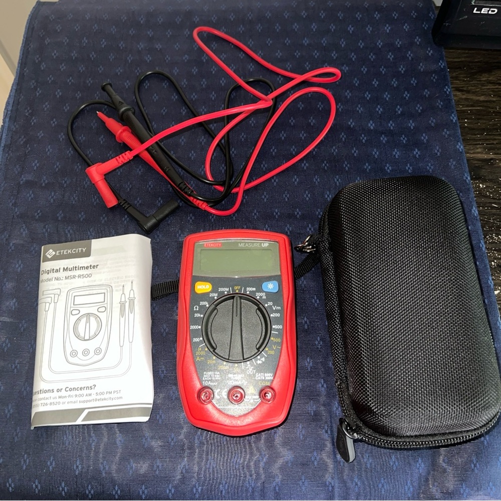 ETEKCITY MSR-R500 / MSRR500  Digital Multimeter With Case